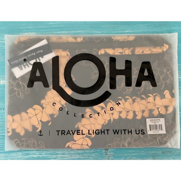 Aloha Collection Super Special limited Edition Puakenikeni Olive Mid Pouch - Picture 3 of 5